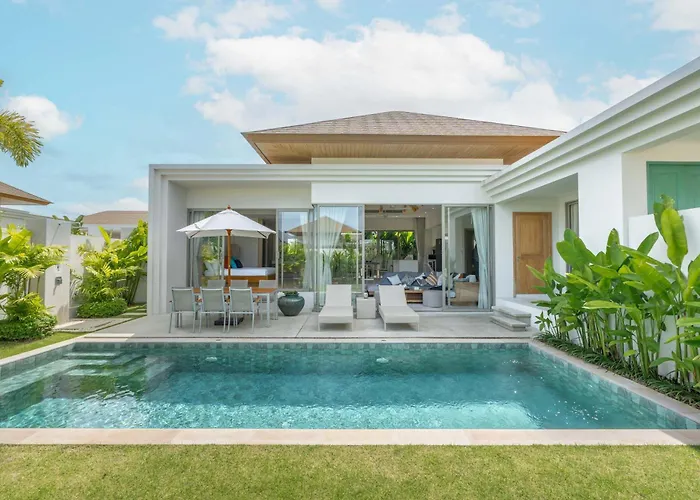 Exquisite Oasis Pool Villa Phuket