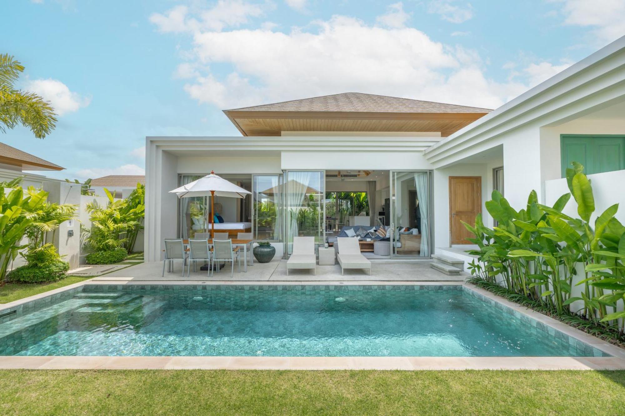 Exquisite Oasis Pool Phuket Villa Thalang