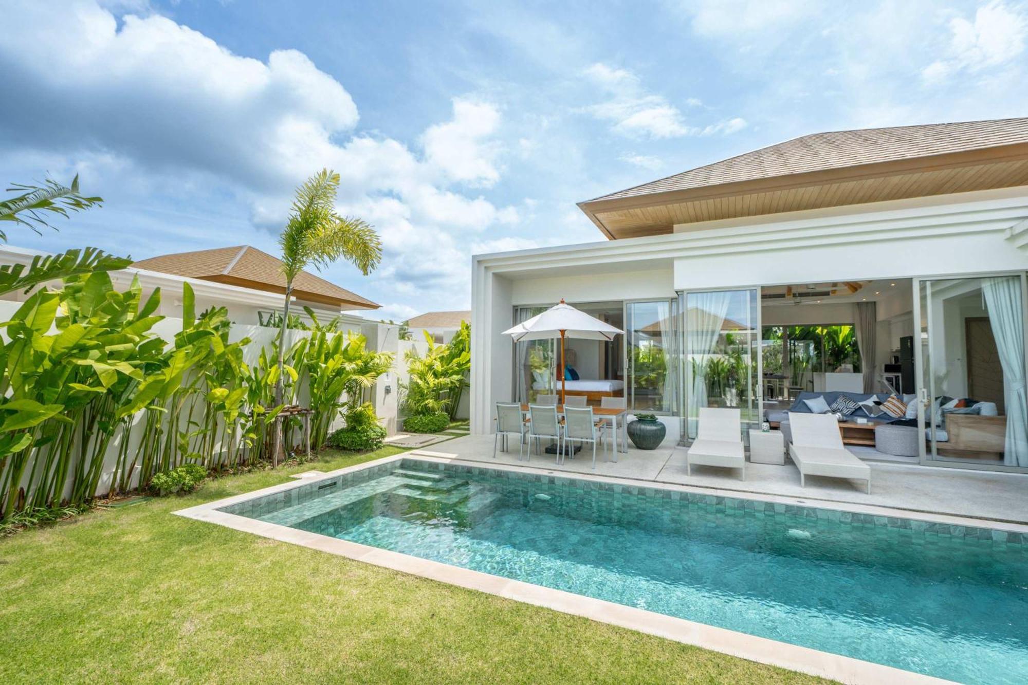 Exquisite Oasis Pool Phuket Villa Thalang